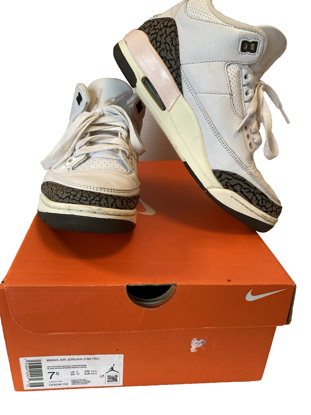 Nike Air Jordan 3 Retro Women's US size 7.5 Neapolitan CK9246 102 Original Box